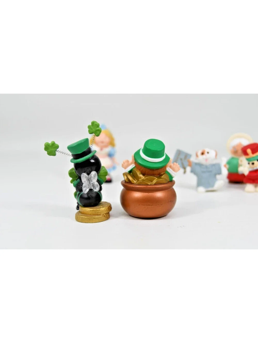 Hallmark Merry Miniatures Holiday 12 Figures Animals Children Costumes VTG 1990s